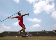 开云体育官方网站-跨界称王，当雄鹿踏平深圳，恩比德在F1赛道接管比赛