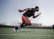 开云体育-赛道上的新纪元，雷诺险胜梅奔，皮亚斯特里惊艳全场