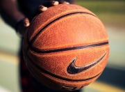 开云官网-孤胆英雄，德约科维奇在ATP总决赛与拉沃尔杯的双重鏖战中扛起全队