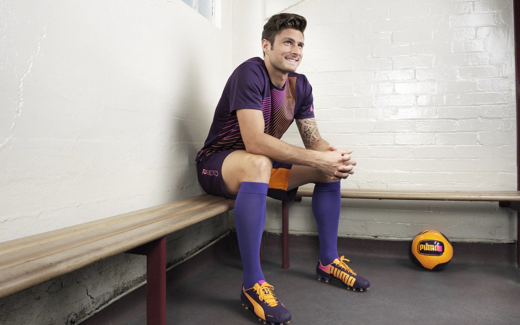 伊比利亚的火焰，姆巴佩独舞之夜，葡萄牙完胜里昂的战术诗篇